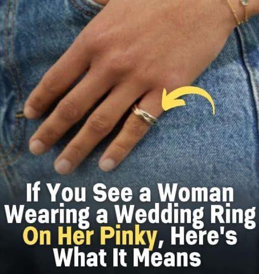 Women wearing rings on pinky fin