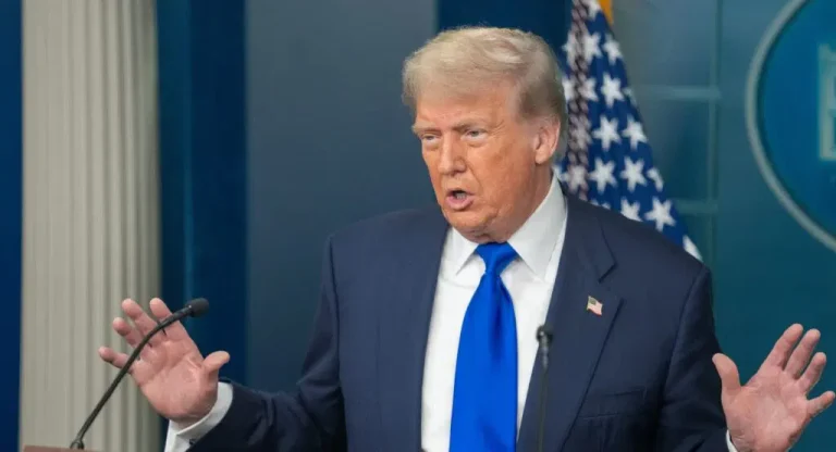 Trump Admin Sending Hundreds of Marines