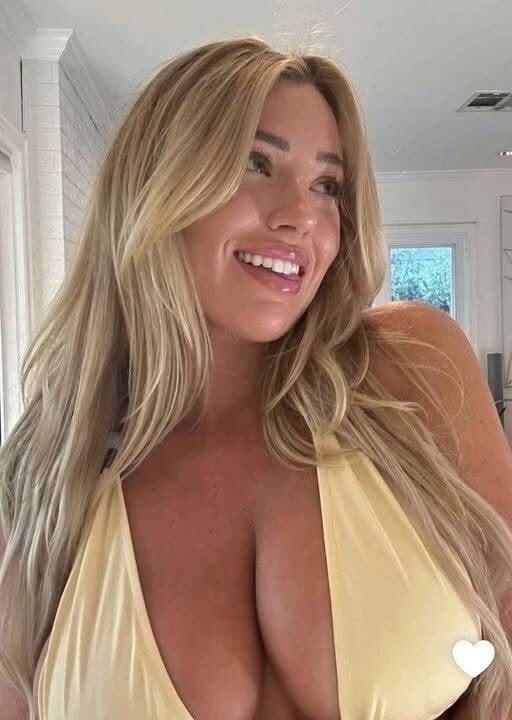 A Mom’s Bikini Is Causing Outrage At The Beach.