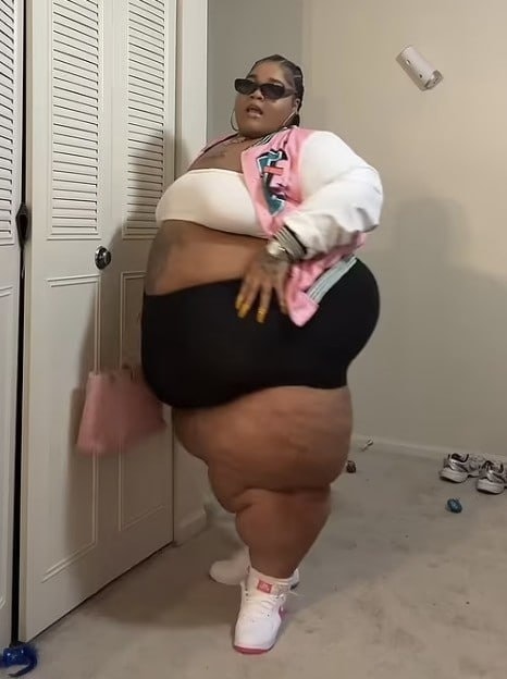 Female Rapper Sues Lyft