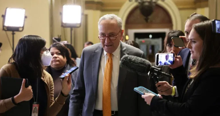 Senate Narrowly Defeats Effort to Force