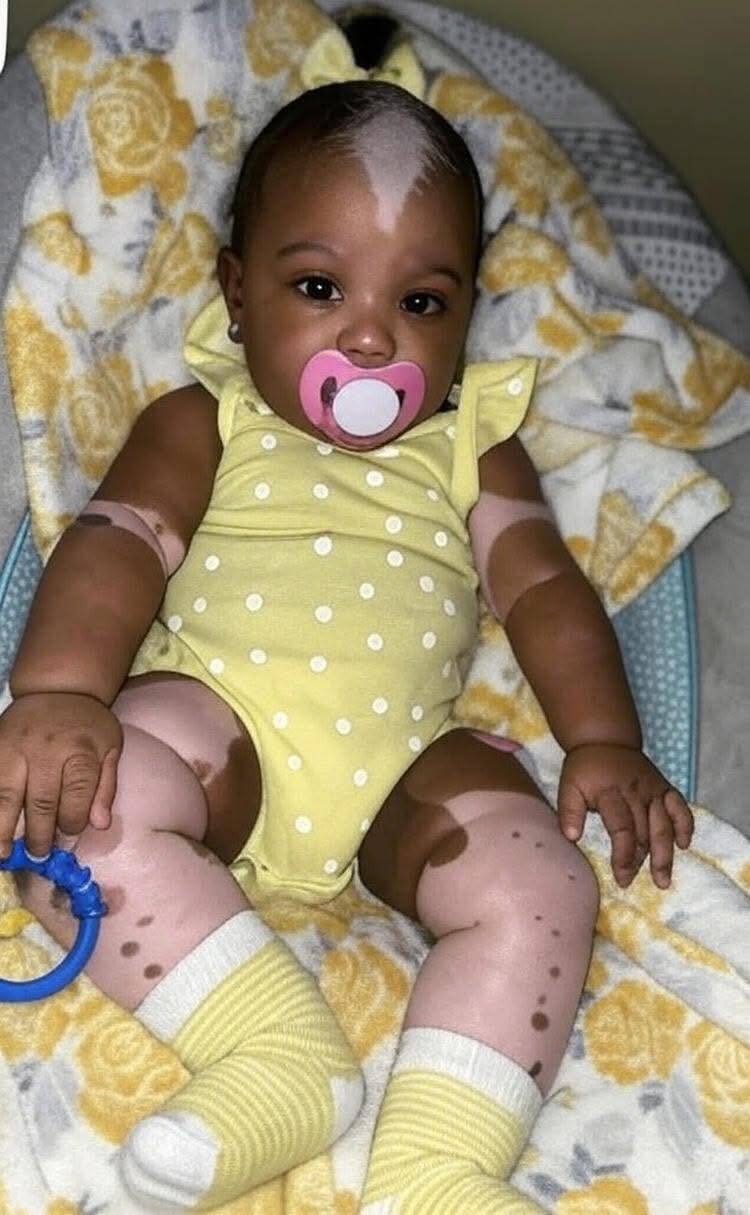 Unrecognizable Julia Roberts Dives Into Emotional