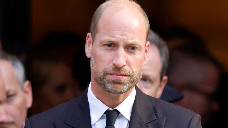 40 MINUTES AGO! Prince