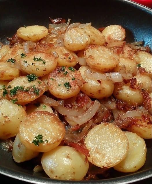 Simple Pan-Fried Potatoes with Sweet Onions